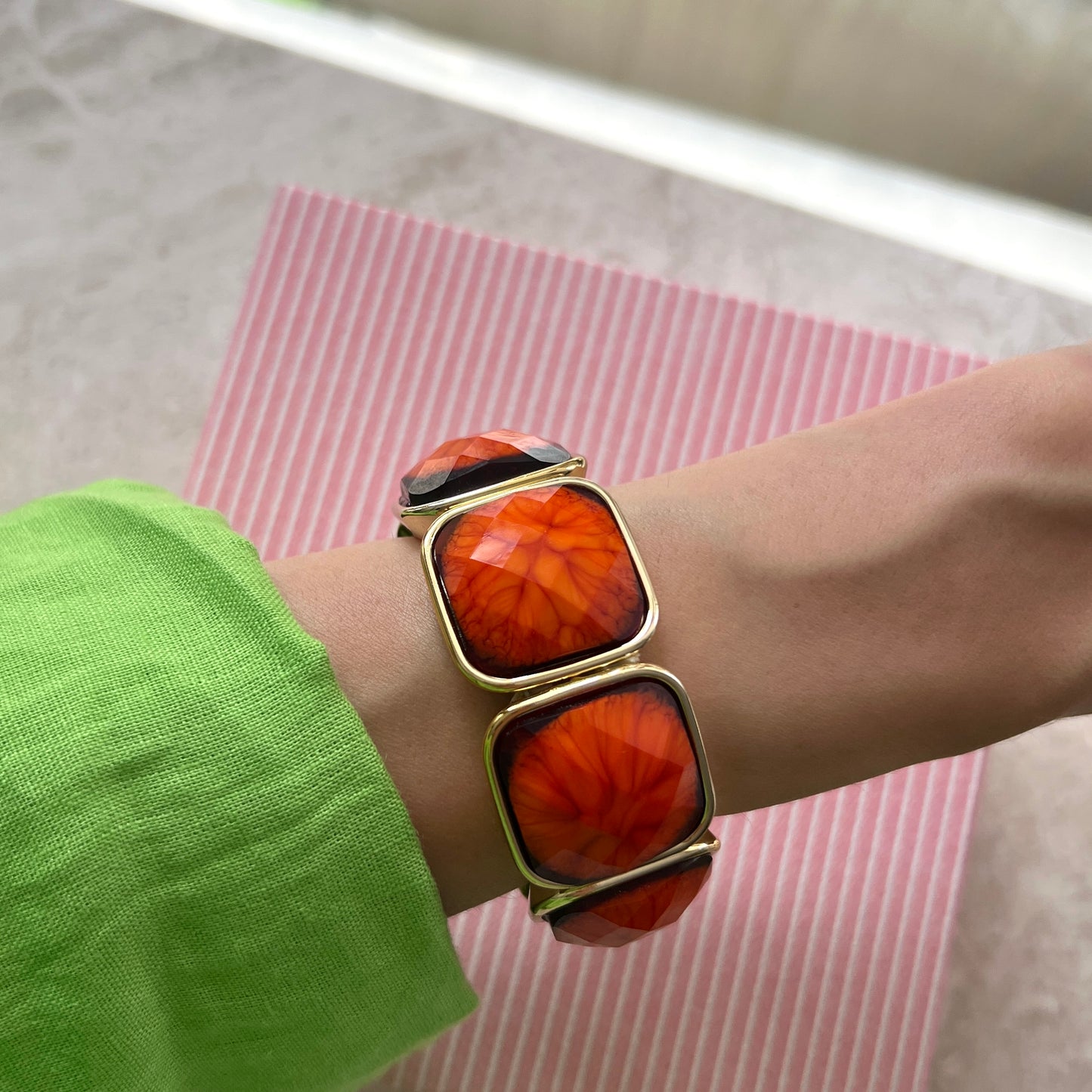 Kare Lastikli Bileklik