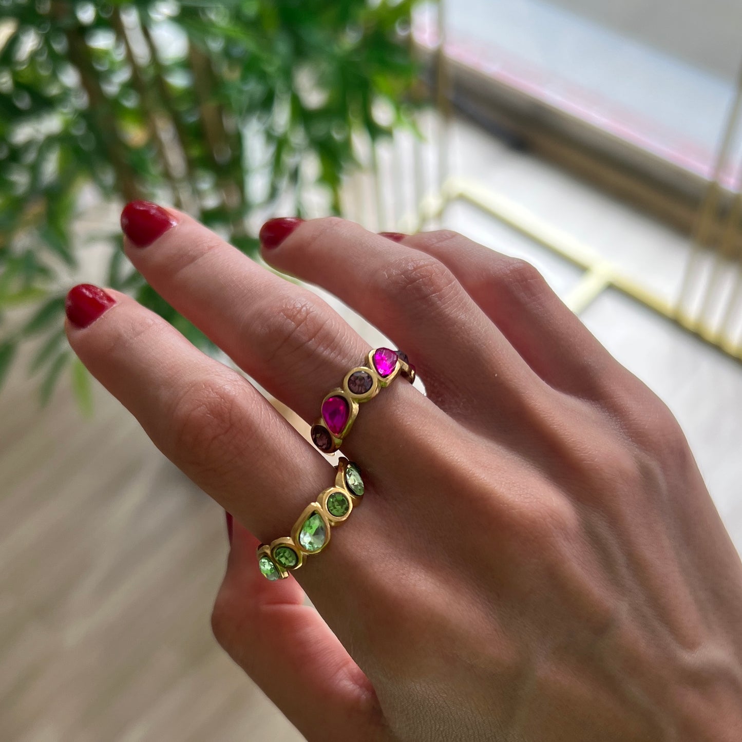 Yeşil Taşlı Ayarlanabilir Yüzük