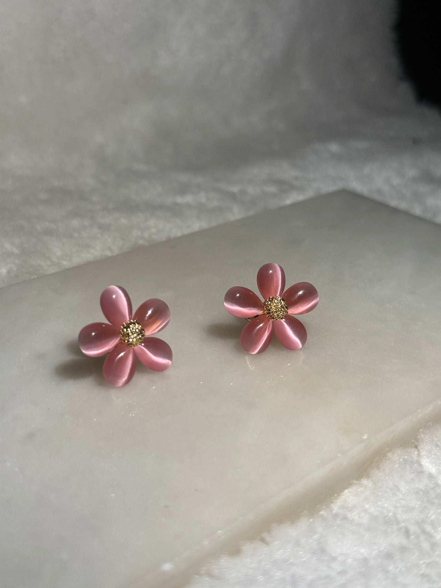 Svitza Accessories Pembe Çiçek Tasarımlı Küpe