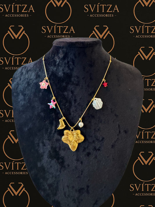 Svitza Accessories Altın Zincir Kolye – Çiçek, Yaprak ve İnci Detaylarıyla Zarif Tasarım
