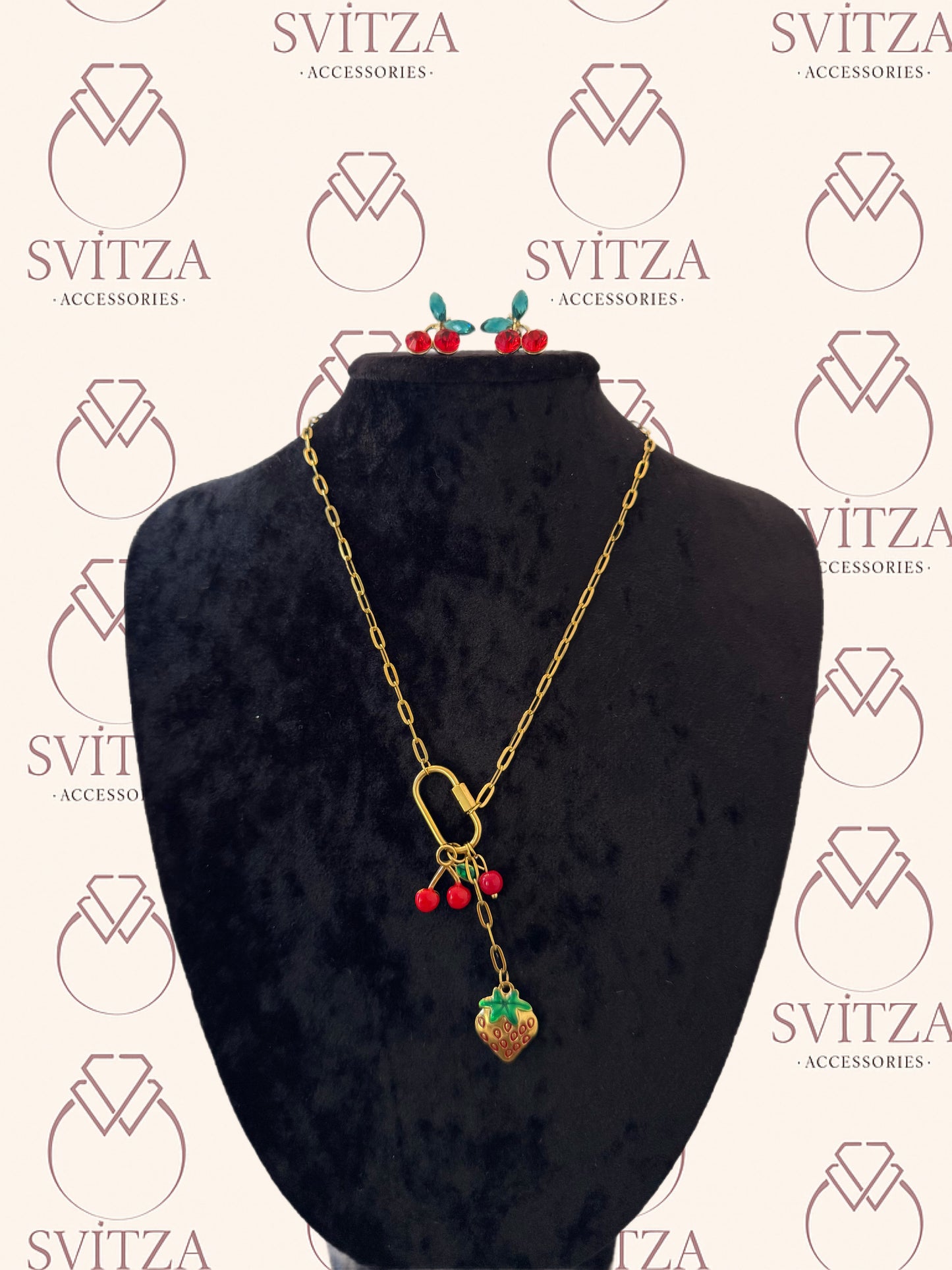 Svitza Accessories Altın Zincir Kolye – Çilek ve Kiraz Charmlı Yaz Takısı